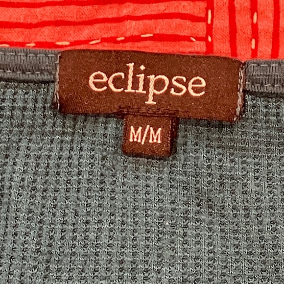 Eclipse women’s medium Teal Knit cropped Top - Picture 2 of 10